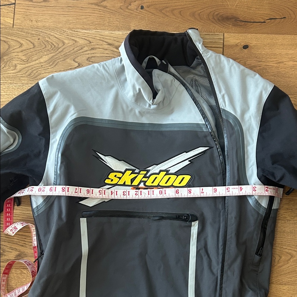 Women's Performance Skidoo Jacket wind break- Black and Gray - Picture 7 of 8